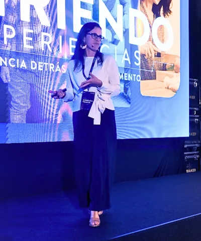 Angélica Veloza Cursos